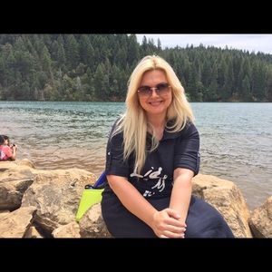 Meet your Posher, Anastasia